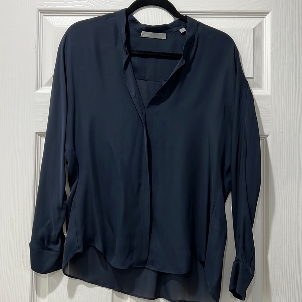Vince navy blouse